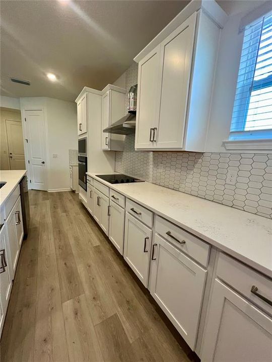 For Sale: $789,990 (5 beds, 4 baths, 3446 Square Feet)