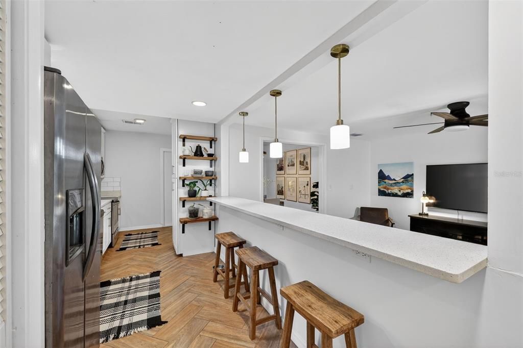 For Sale: $485,000 (3 beds, 2 baths, 1462 Square Feet)