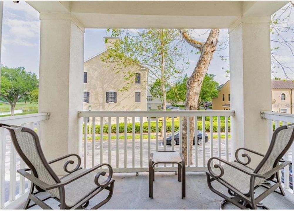 For Rent: $2,495 (2 beds, 2 baths, 996 Square Feet)