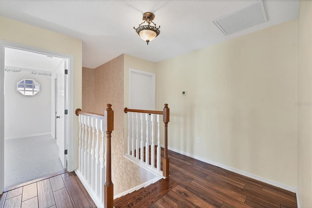 For Sale: $1,100,000 (3 beds, 2 baths, 2688 Square Feet)