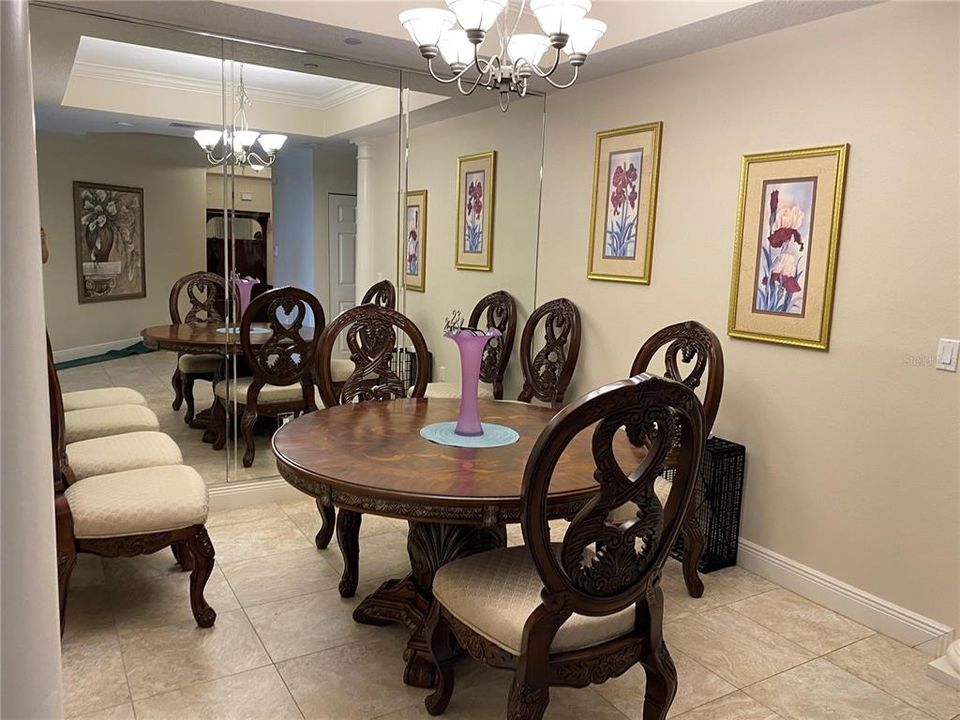 出租: $3,200 (3 贝兹, 2 浴室, 1742 平方英尺)