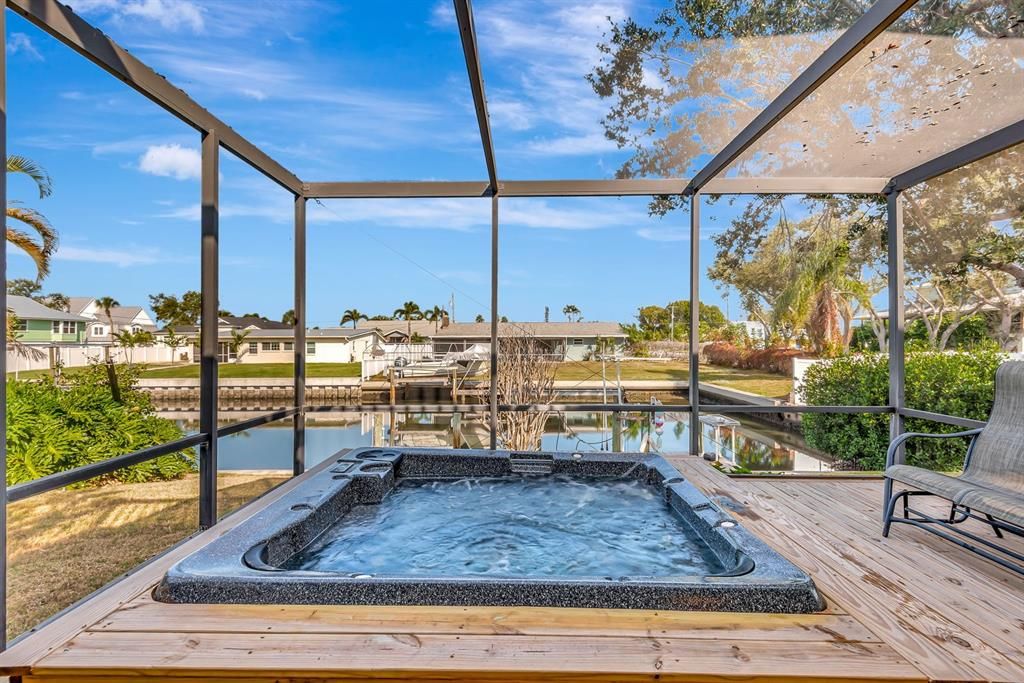 En Venta: $799,900 (3 camas, 3 baños, 2184 Pies cuadrados)