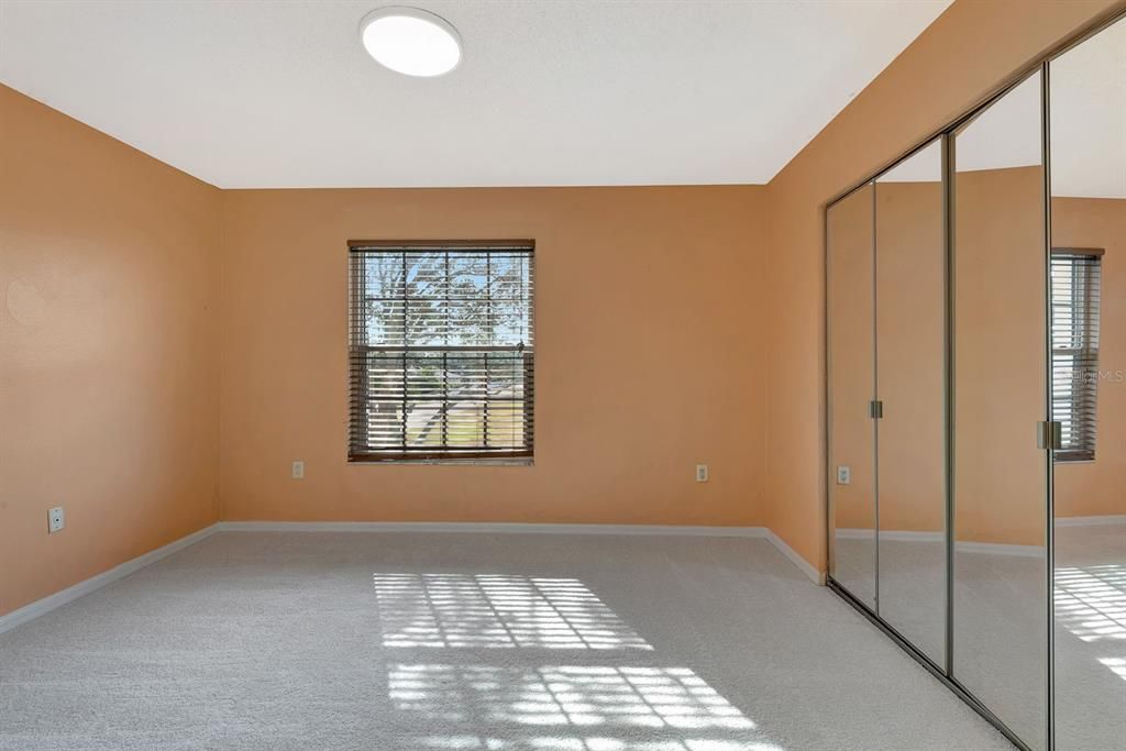 En Venta: $799,900 (3 camas, 3 baños, 2184 Pies cuadrados)