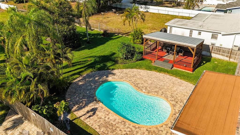 En Venta: $435,000 (3 camas, 2 baños, 1556 Pies cuadrados)