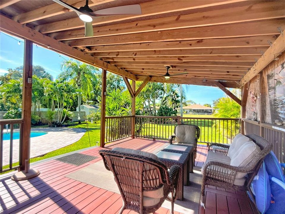 En Venta: $435,000 (3 camas, 2 baños, 1556 Pies cuadrados)