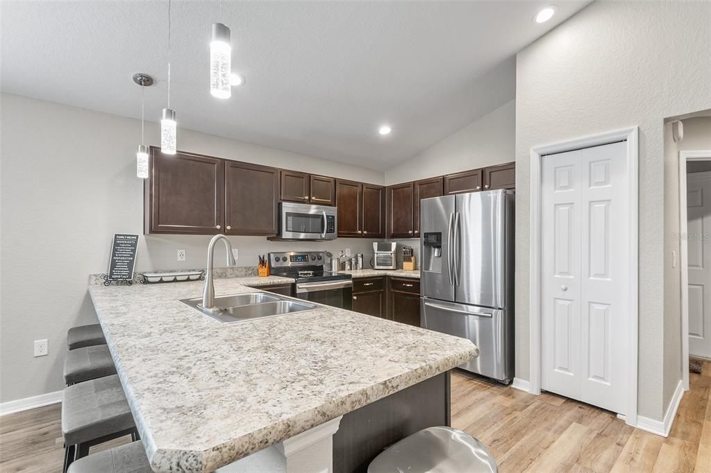 En Venta: $272,000 (3 camas, 2 baños, 1479 Pies cuadrados)