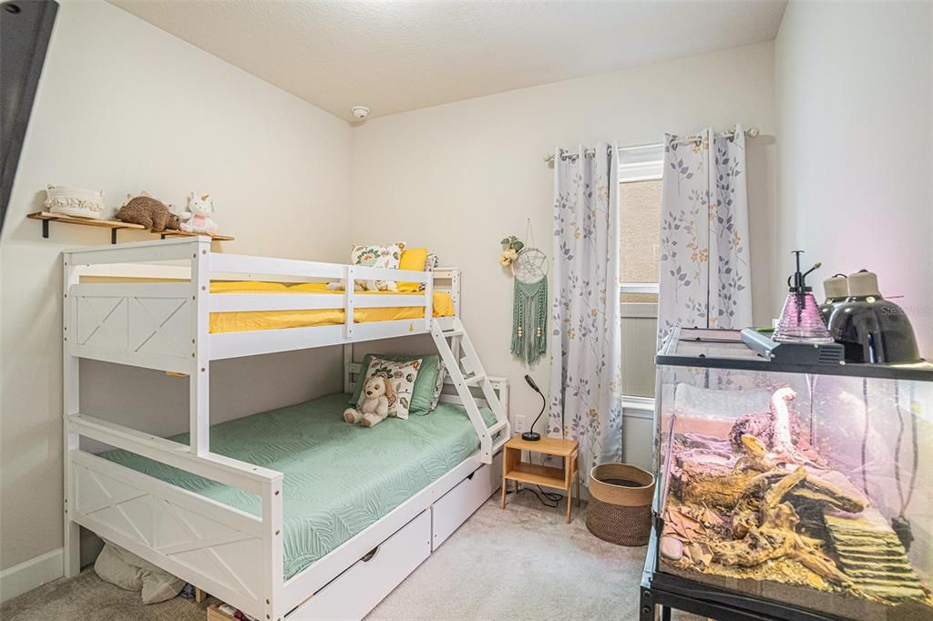 For Rent: $2,500 (3 beds, 2 baths, 1500 Square Feet)