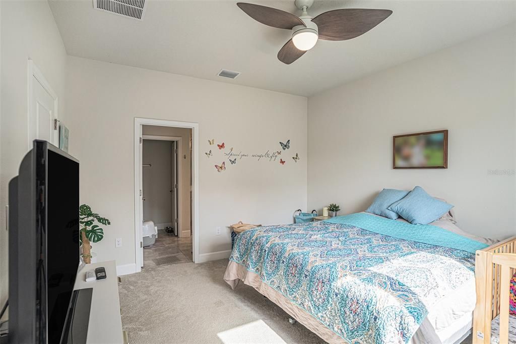 For Rent: $2,500 (3 beds, 2 baths, 1500 Square Feet)