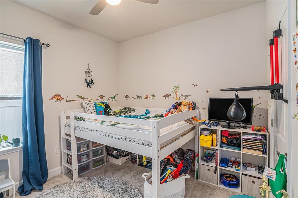 For Rent: $2,500 (3 beds, 2 baths, 1500 Square Feet)