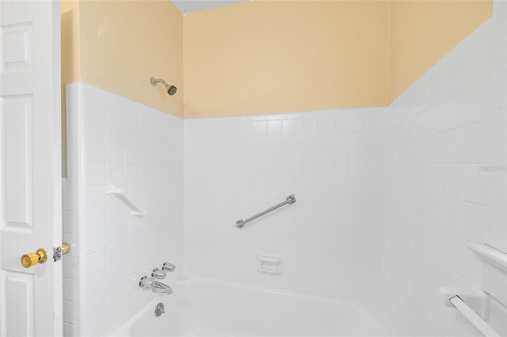 待售: $315,000 (3 贝兹, 2 浴室, 1472 平方英尺)