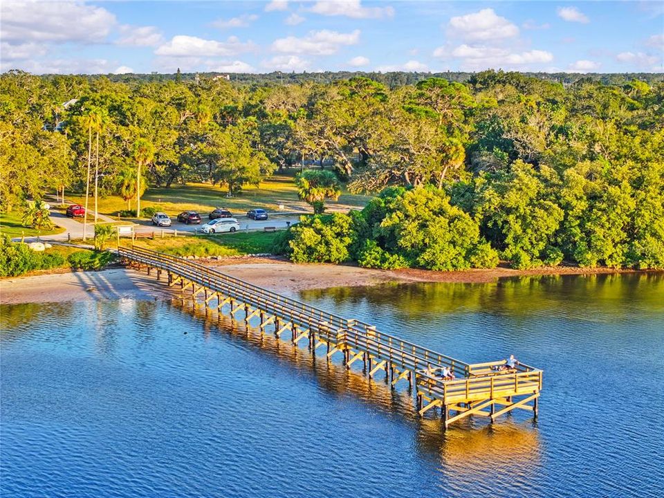 На продажу: $495,000 (0.27 acres)