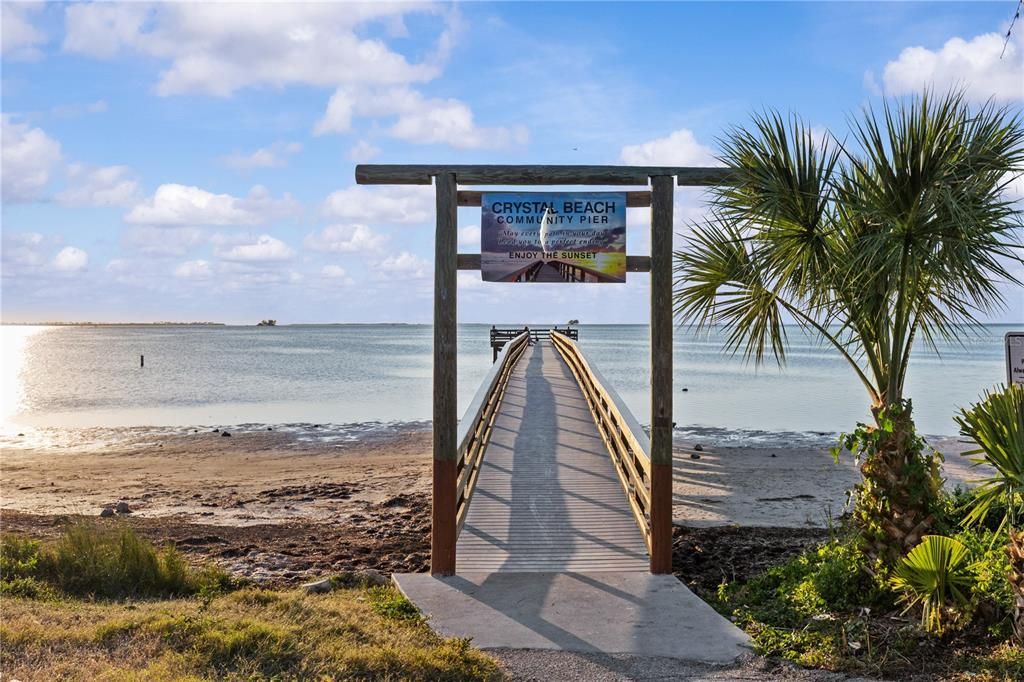 На продажу: $495,000 (0.27 acres)