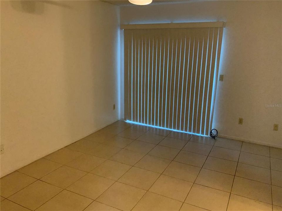 En Renta: $2,000 (5 camas, 4 baños, 2148 Pies cuadrados)