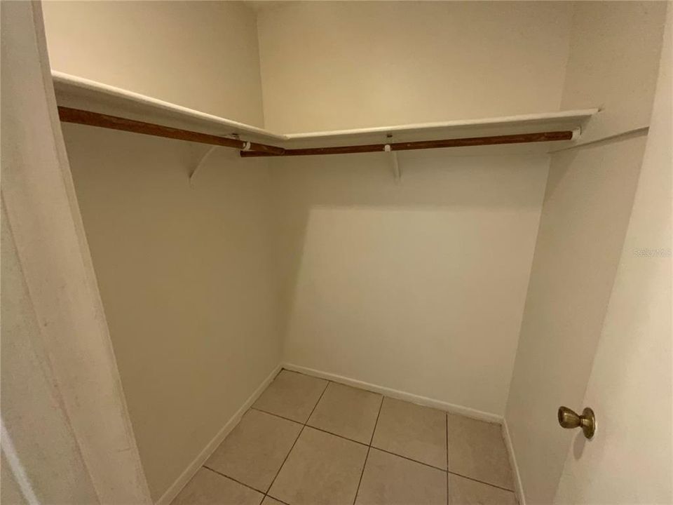 En Renta: $2,000 (5 camas, 4 baños, 2148 Pies cuadrados)