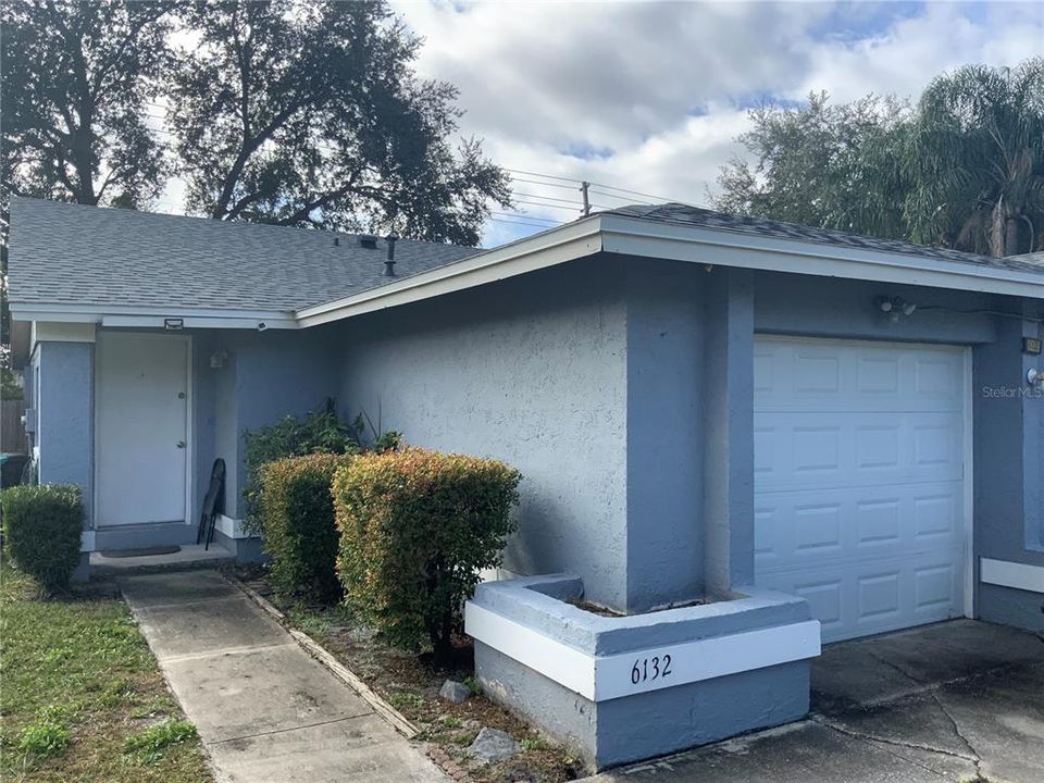 En Renta: $2,000 (5 camas, 4 baños, 2148 Pies cuadrados)