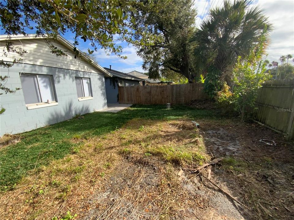 En Renta: $2,000 (5 camas, 4 baños, 2148 Pies cuadrados)