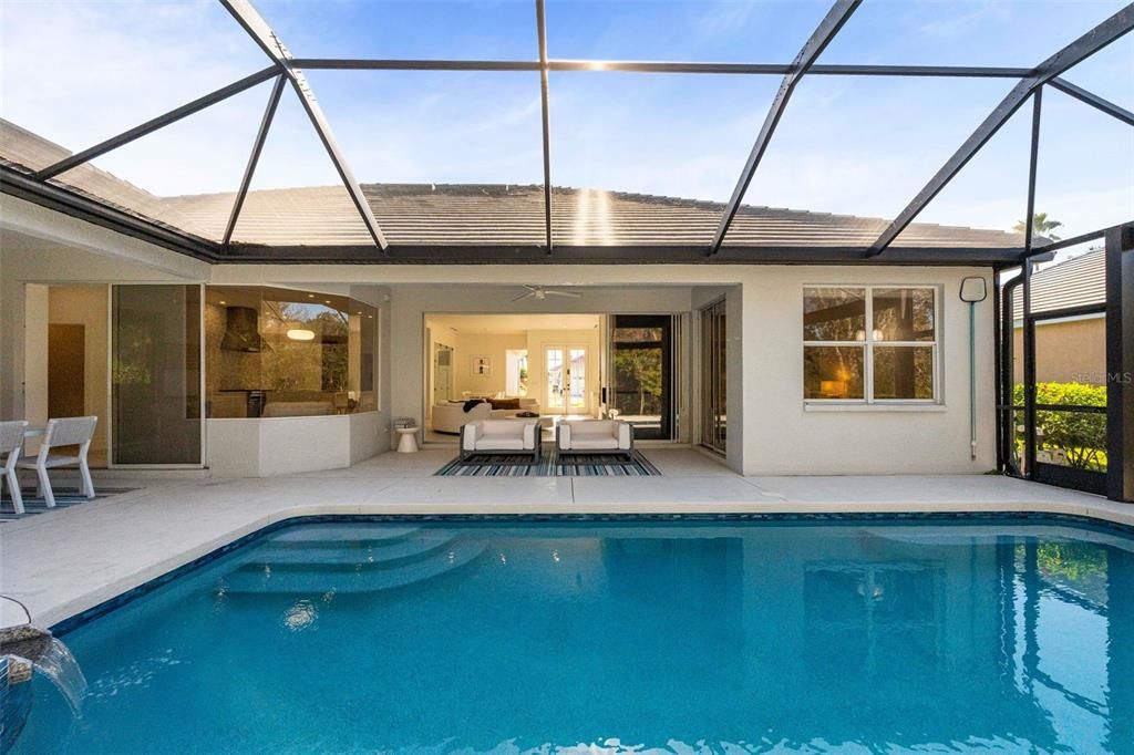 En Venta: $1,140,000 (3 camas, 3 baños, 2505 Pies cuadrados)