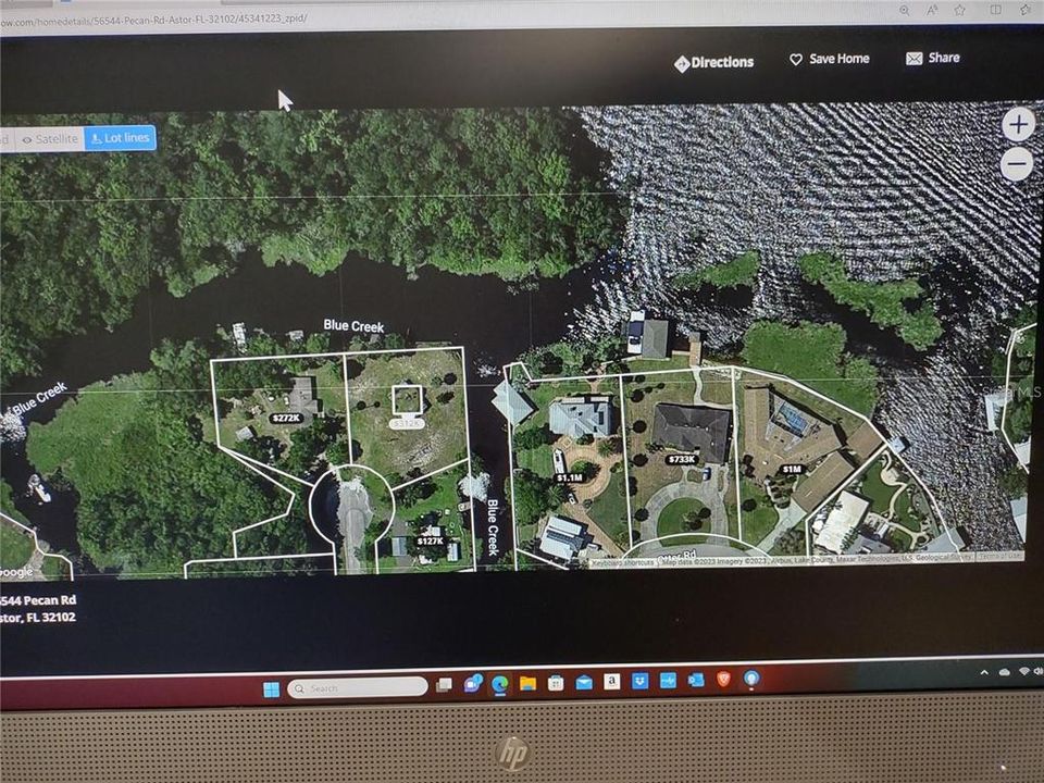 На продажу: $425,000 (0.43 acres)