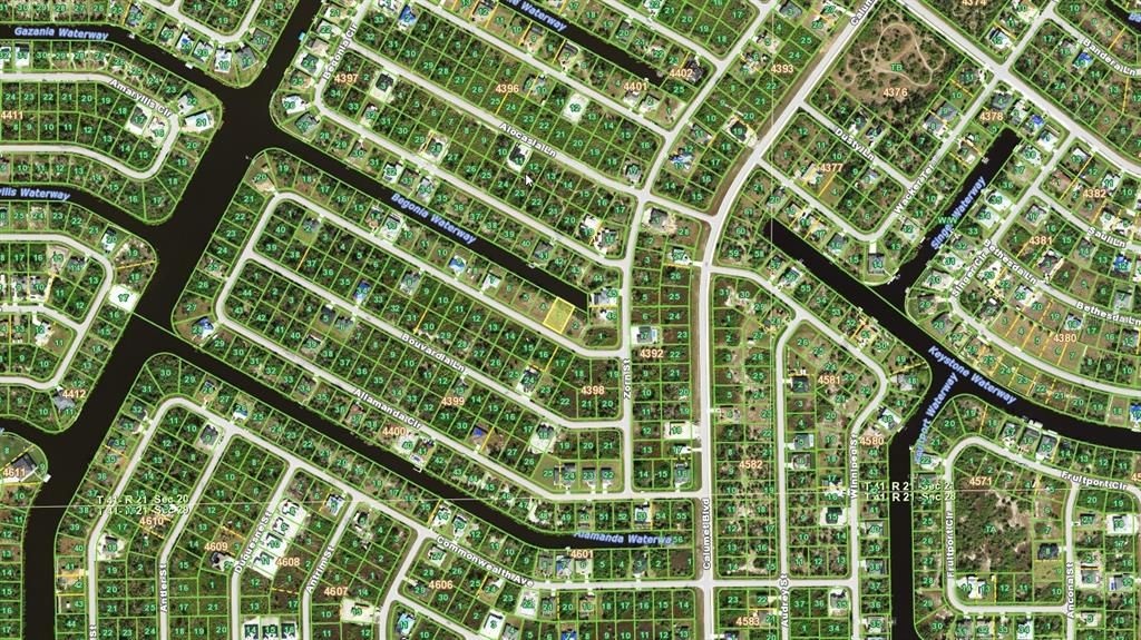 На продажу: $89,000 (0.23 acres)