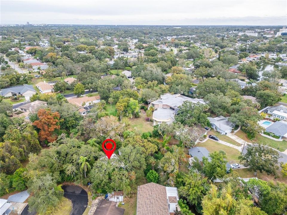 待售: $225,000 (0.26 acres)