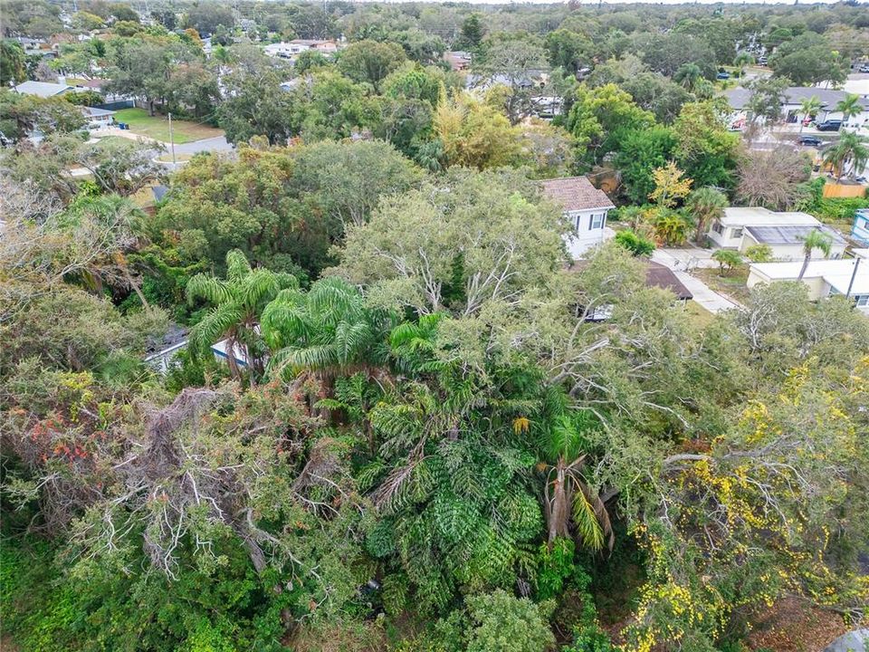 待售: $225,000 (0.26 acres)