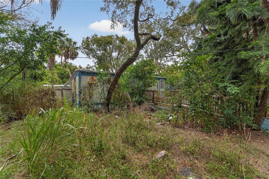 待售: $225,000 (0.26 acres)