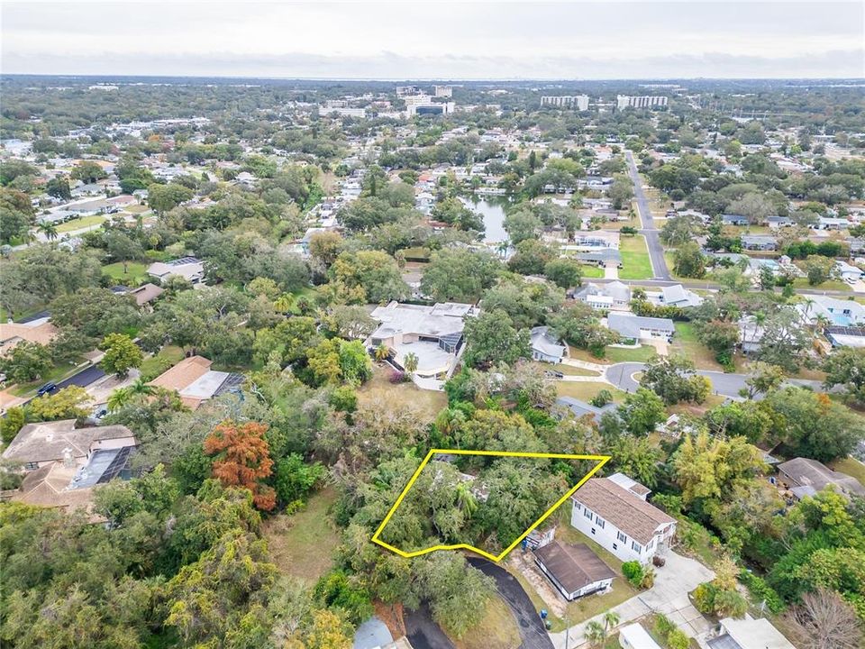 待售: $225,000 (0.26 acres)