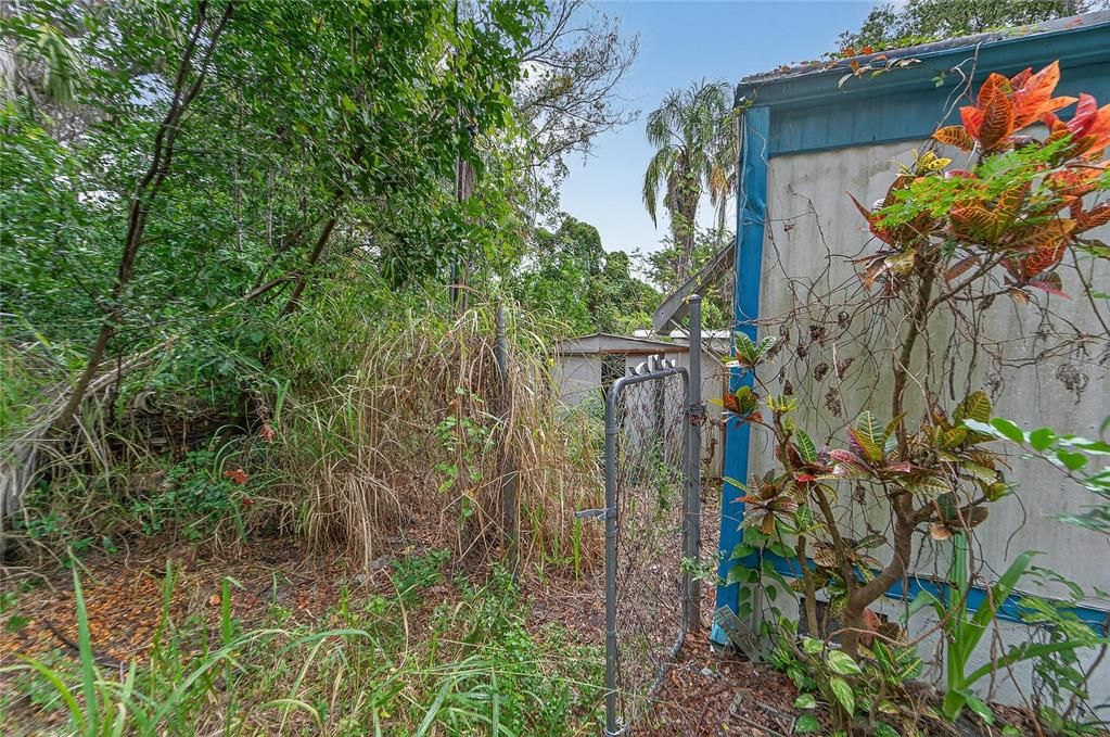 待售: $225,000 (0.26 acres)