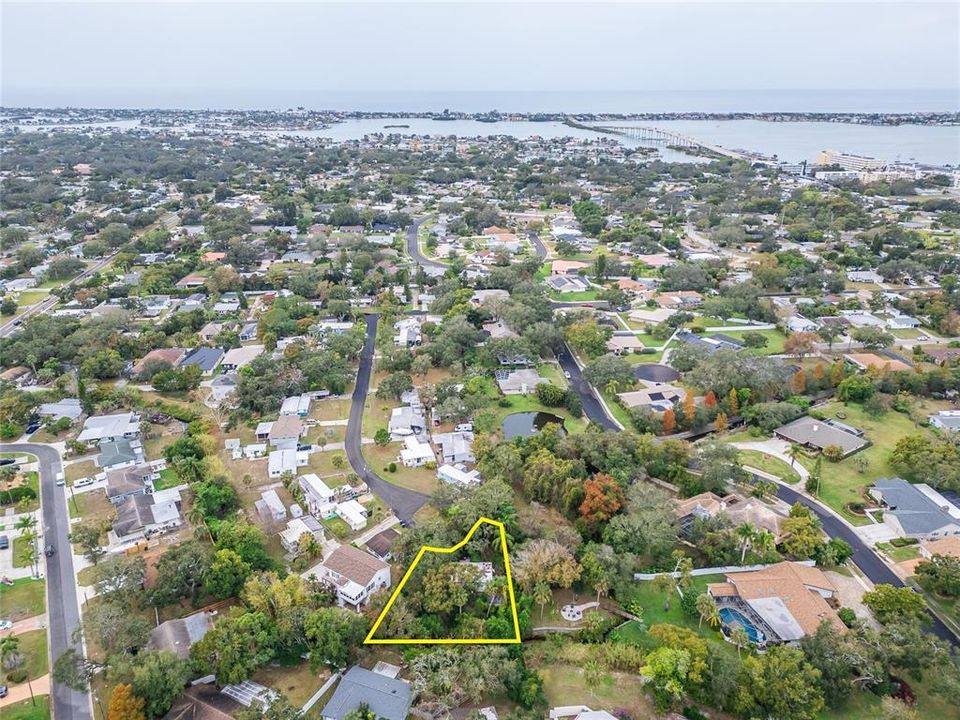 待售: $225,000 (0.26 acres)