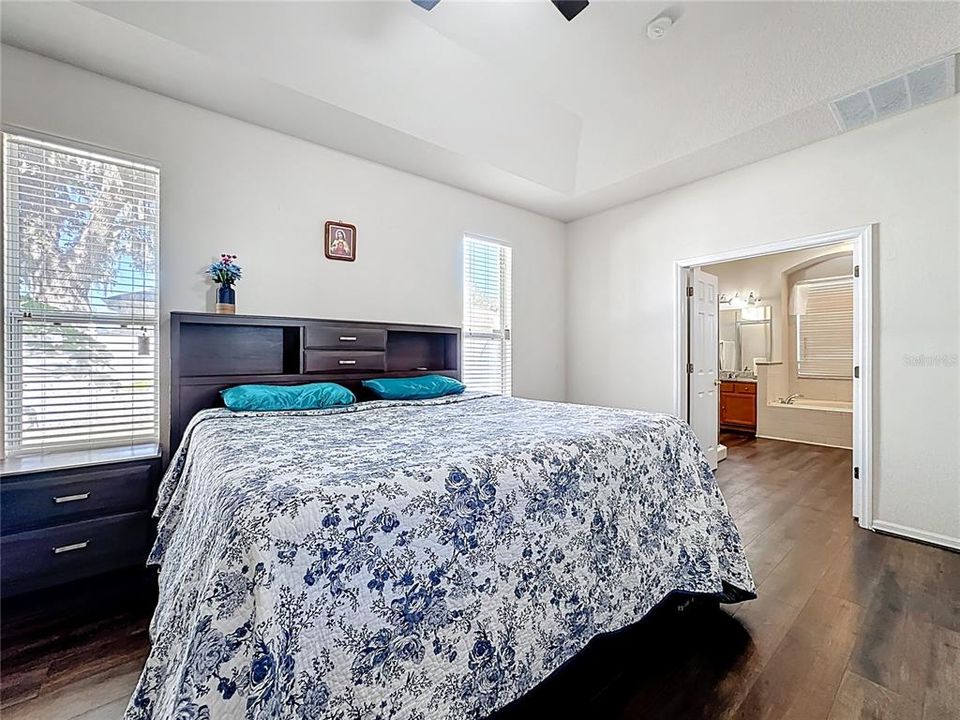 В аренду: $3,000 (4 спален, 3 ванн, 2396 Квадратных фут)