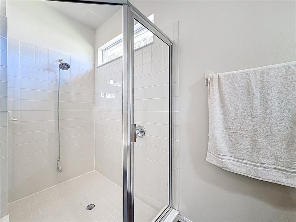 В аренду: $3,000 (4 спален, 3 ванн, 2396 Квадратных фут)