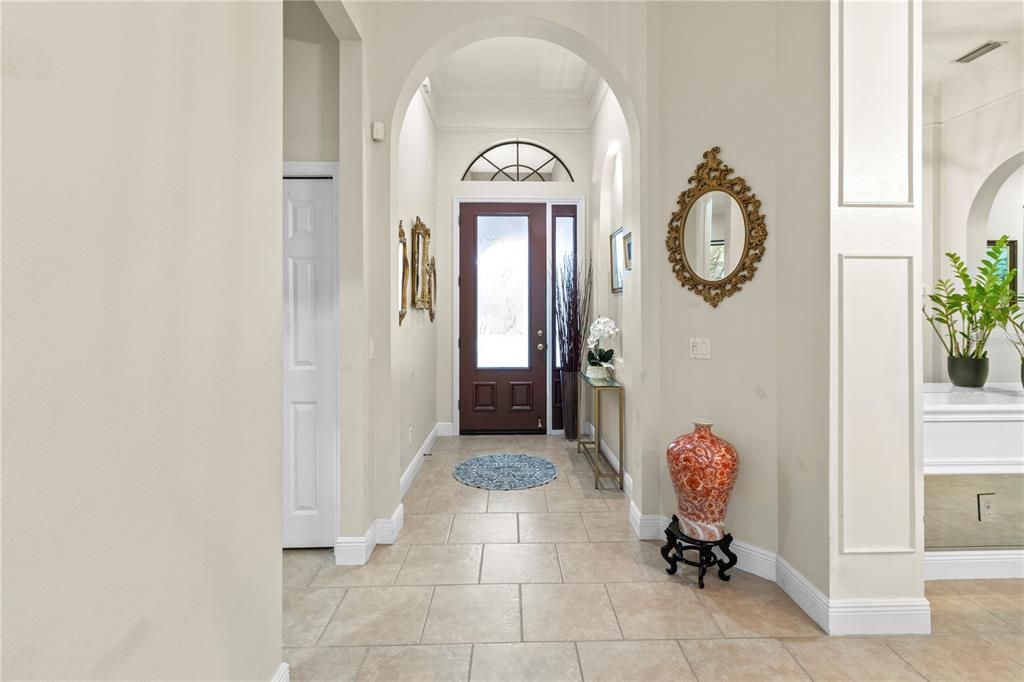 En Venta: $545,000 (2 camas, 2 baños, 1927 Pies cuadrados)