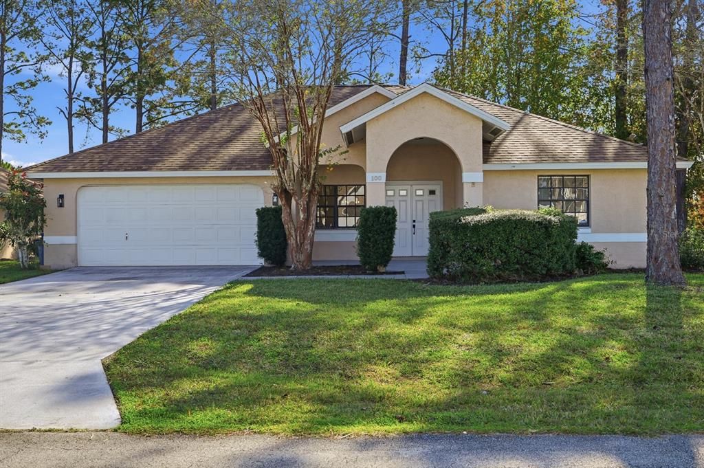 For Rent: $1,900 (4 beds, 2 baths, 1694 Square Feet)