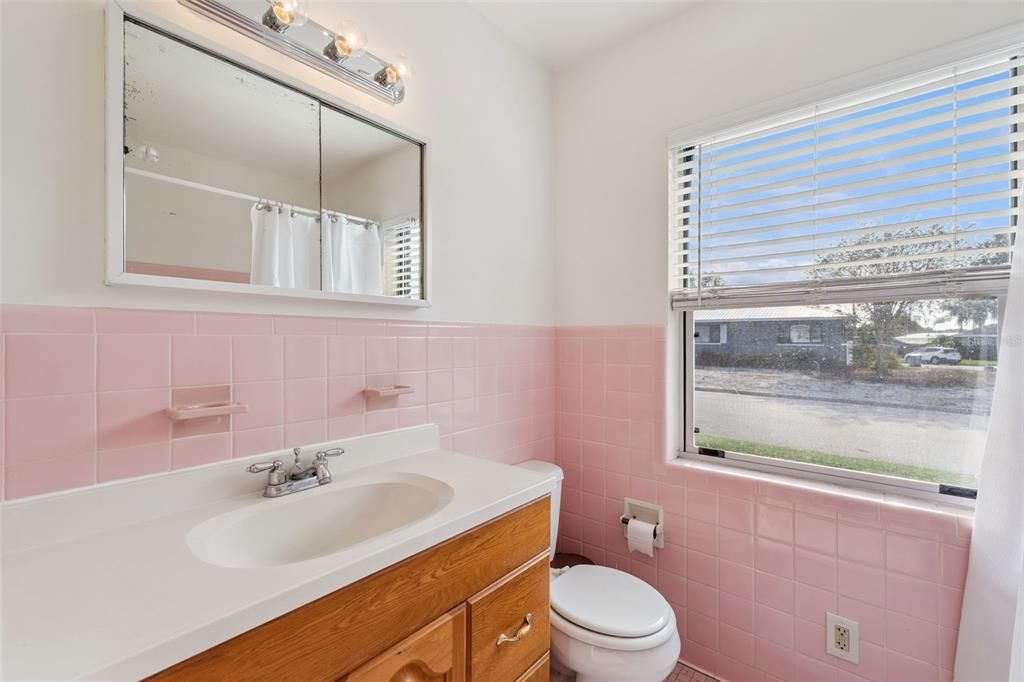 En Venta: $309,900 (3 camas, 2 baños, 1817 Pies cuadrados)