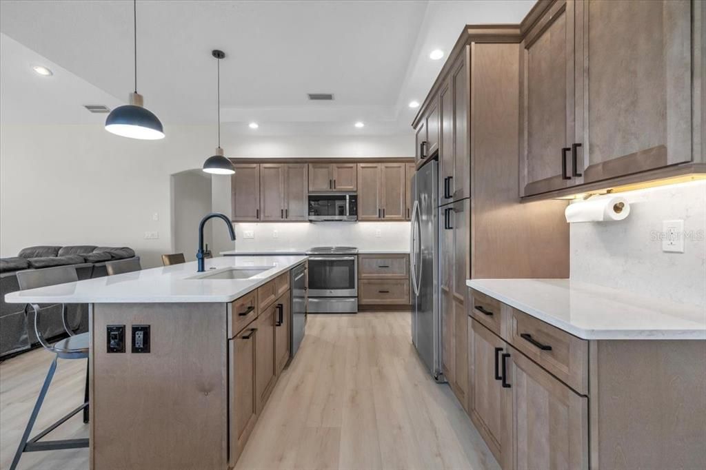 For Sale: $799,000 (4 beds, 3 baths, 2680 Square Feet)