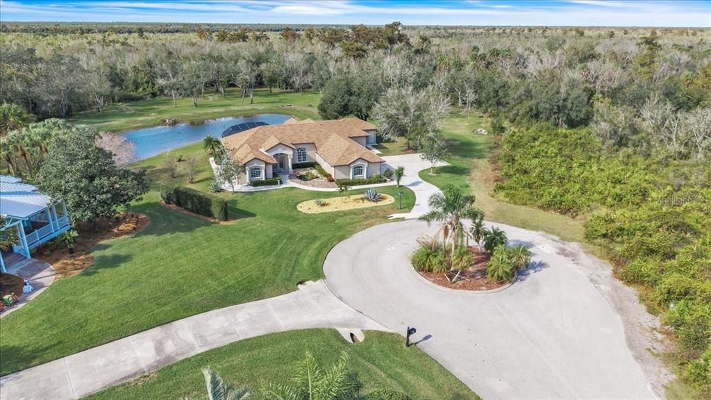 For Sale: $799,000 (4 beds, 3 baths, 2680 Square Feet)