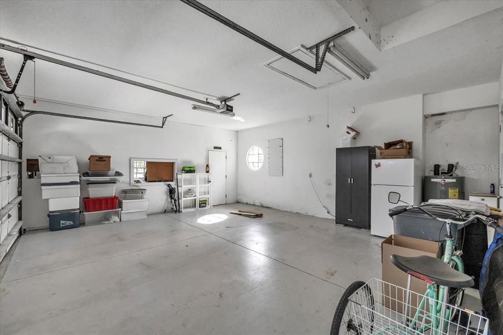 For Sale: $799,000 (4 beds, 3 baths, 2680 Square Feet)