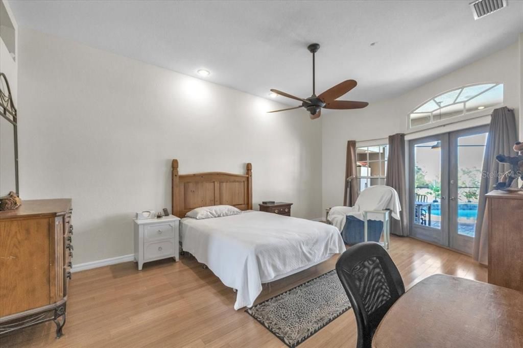 For Sale: $799,000 (4 beds, 3 baths, 2680 Square Feet)