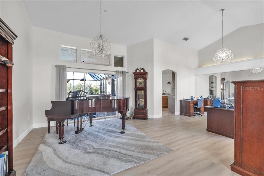 For Sale: $799,000 (4 beds, 3 baths, 2680 Square Feet)