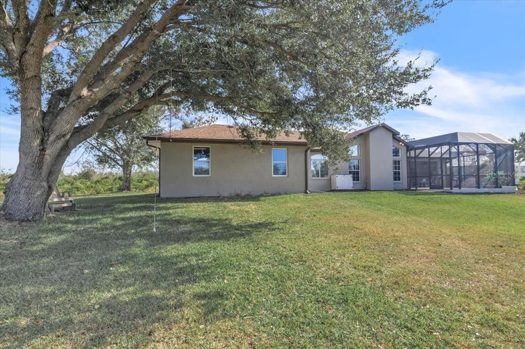 For Sale: $799,000 (4 beds, 3 baths, 2680 Square Feet)