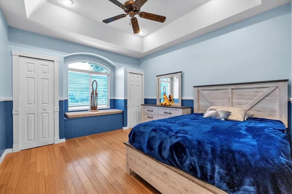 For Sale: $799,000 (4 beds, 3 baths, 2680 Square Feet)