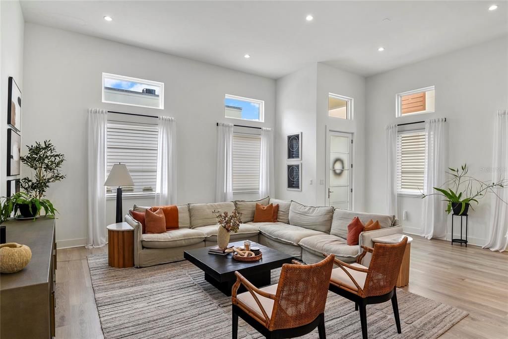 待售: $1,157,000 (3 贝兹, 2 浴室, 2342 平方英尺)