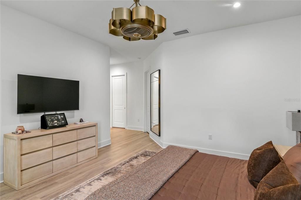 待售: $1,157,000 (3 贝兹, 2 浴室, 2342 平方英尺)