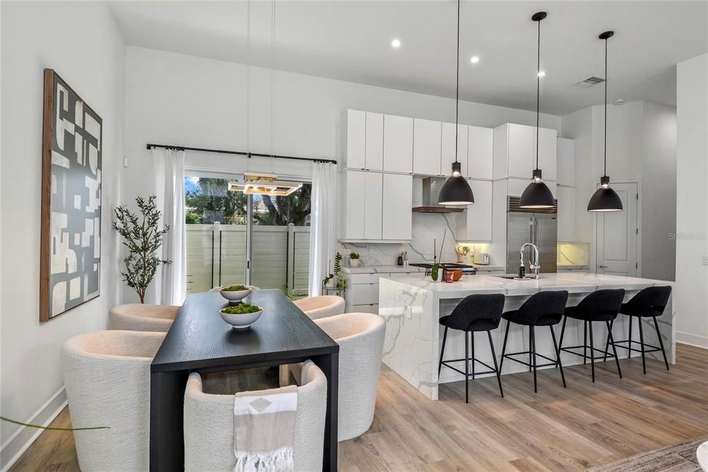 待售: $1,157,000 (3 贝兹, 2 浴室, 2342 平方英尺)