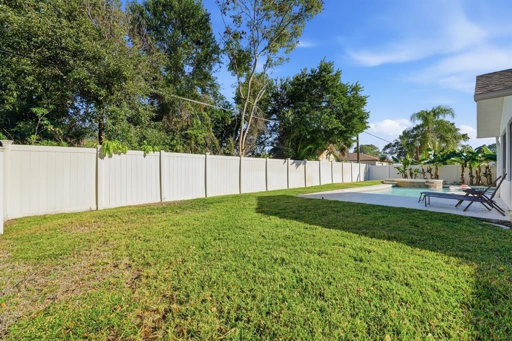 En Venta: $384,900 (3 camas, 2 baños, 1611 Pies cuadrados)