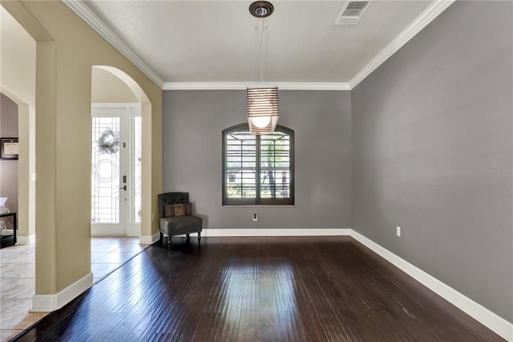 For Sale: $865,000 (5 beds, 3 baths, 3465 Square Feet)