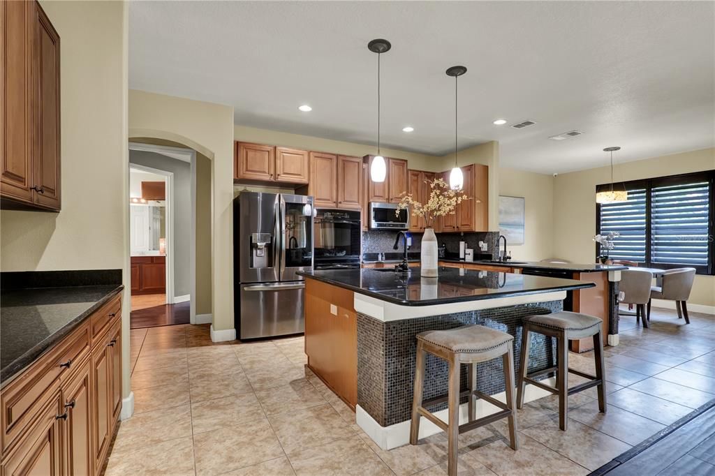 For Sale: $865,000 (5 beds, 3 baths, 3465 Square Feet)