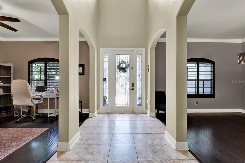 For Sale: $865,000 (5 beds, 3 baths, 3465 Square Feet)