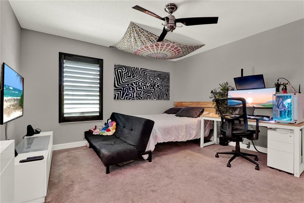 For Sale: $865,000 (5 beds, 3 baths, 3465 Square Feet)