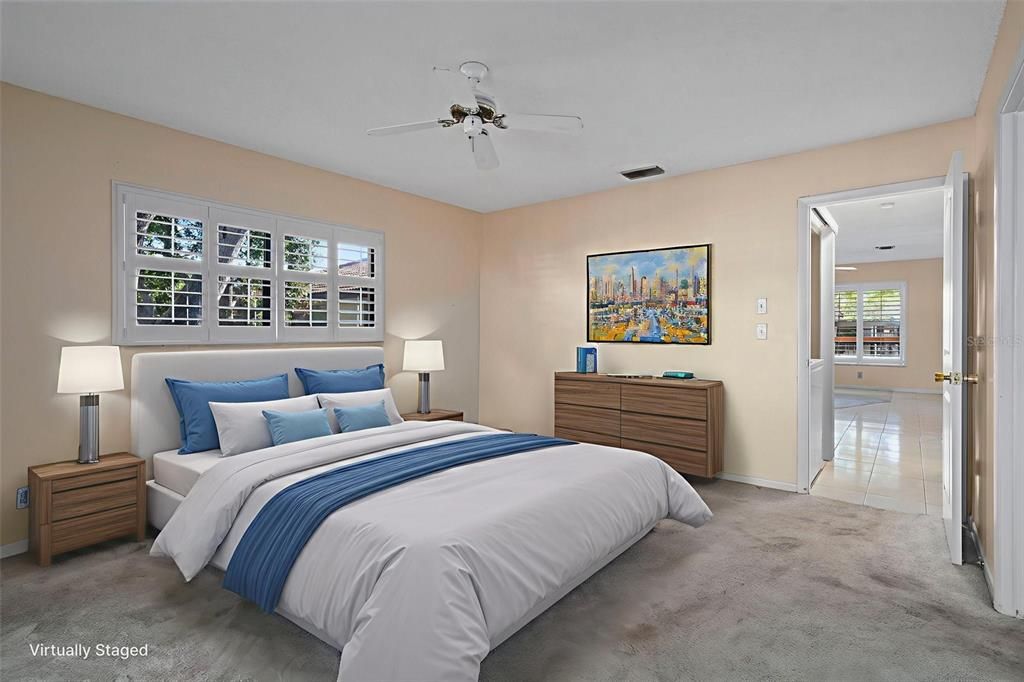 For Sale: $164,500 (1 beds, 1 baths, 760 Square Feet)